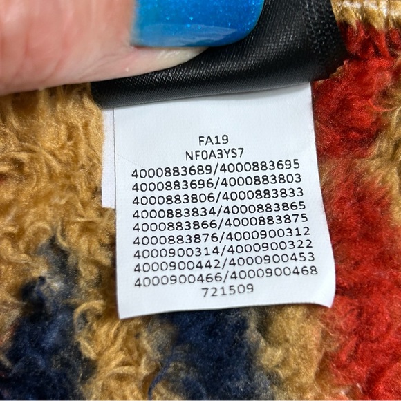 The North Face Campfire Aztec Southwestern print 1/4 zip top size M - Picture 8 of 10